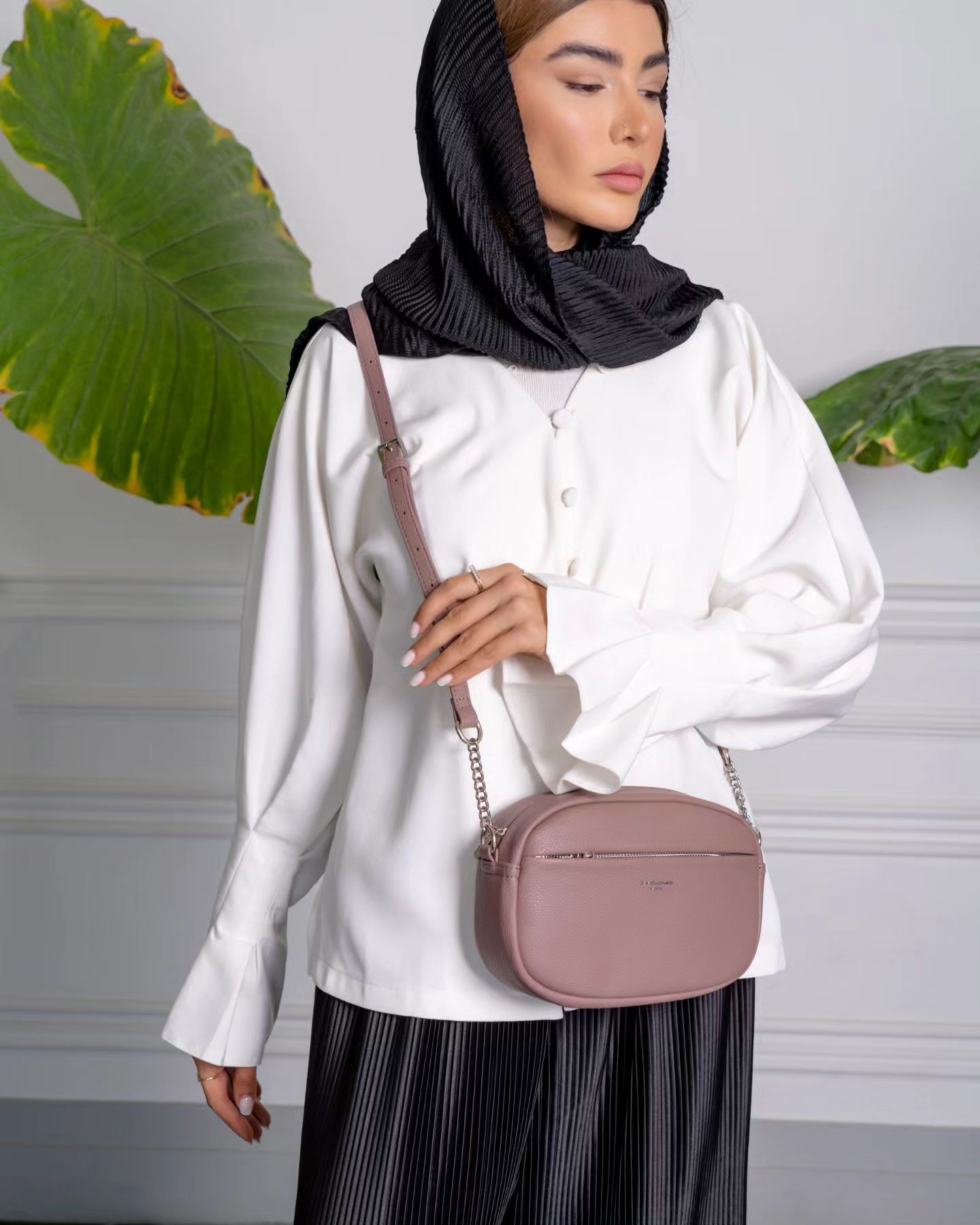 کیف دیویدجونز‌ cm6740a  cm 6740a